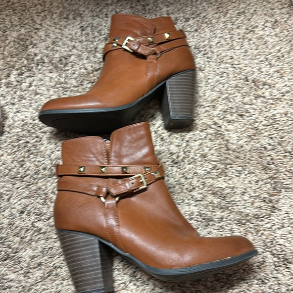 Cato Brown Ankle Boots with Gold Accents - Picture 5 of 11